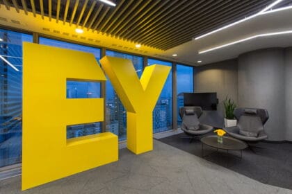 EY GDS